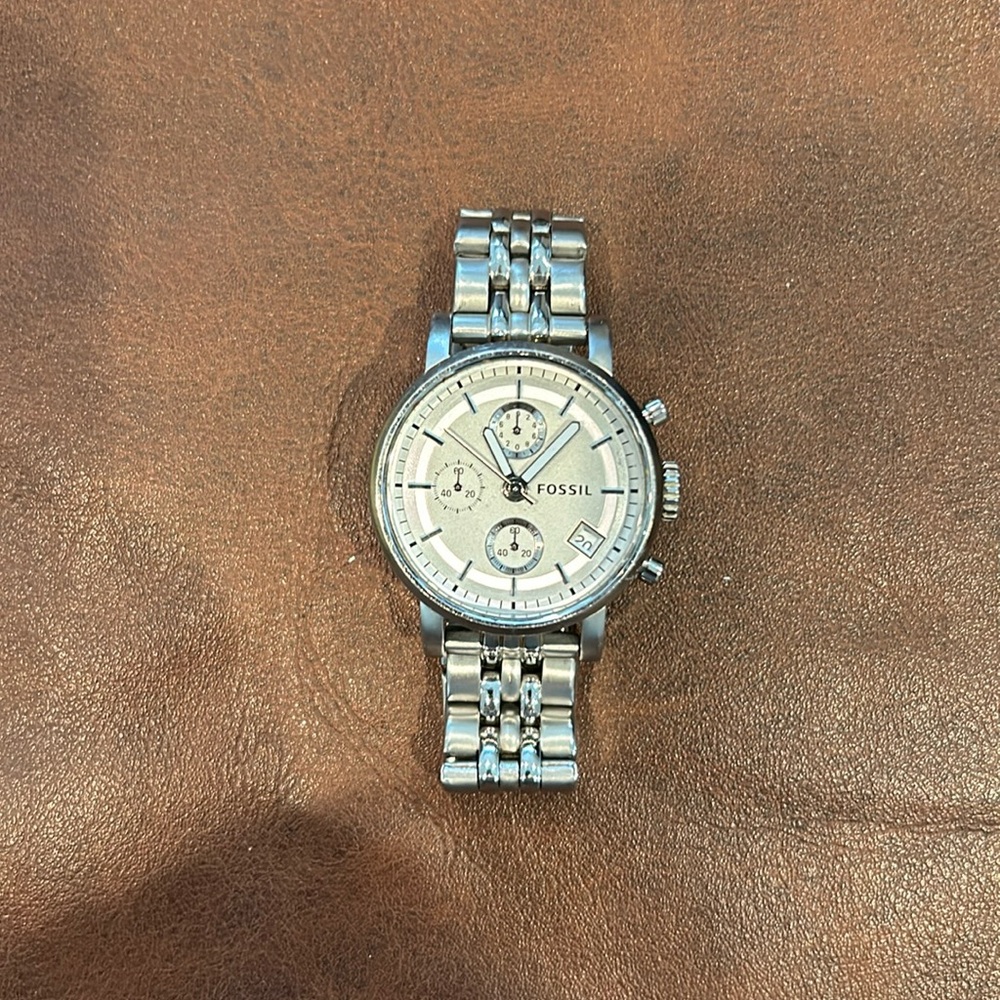 Fossil watch